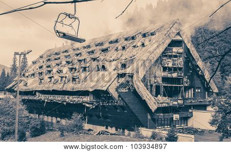 Burnt Hotel Junior, Slovakia