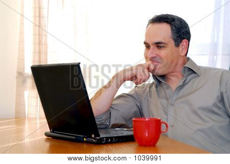 Man med Laptop