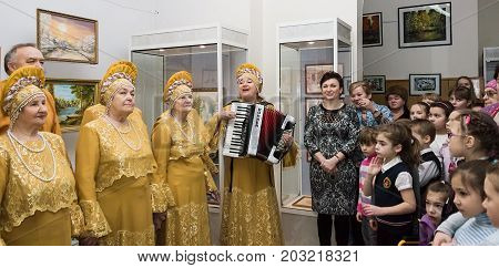 Choir Inspiration trade union veterans cell KNPP in folk costumes. 6 February 2015. Udomlya City, Russia.