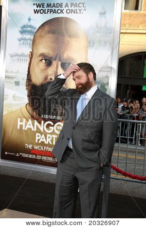 LOS ANGELES - 19 de mayo: Zach Galifianakis llegando en el estreno de 