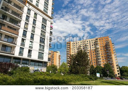 Warsaw, Poland - August 2, 2017: Architecture And People On The Street New World In Warsaw.