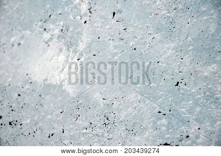 ice mixed with volcanic ash in iceland