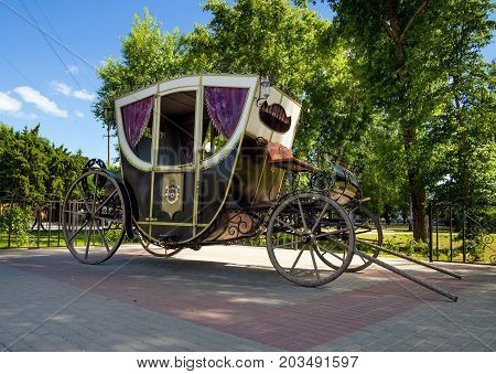 Ramon Russia - June 07 2017: A carriage at the palace park Oldenburg in the village of Ramon Voronezh region