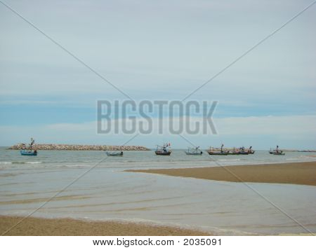 Puerto pesquero de Thai
