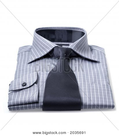 Nuova t-Shirt & Tie
