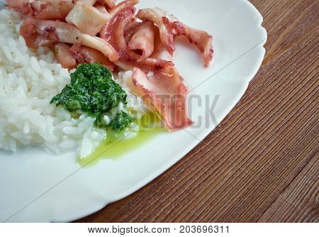 Arroz Con Calamares