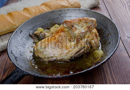 Poulet Aux Oignons