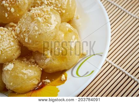 Loukoumades