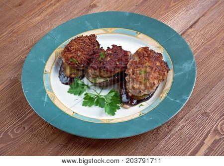 cotolette di melanzane - Italian appetizer with eggplant