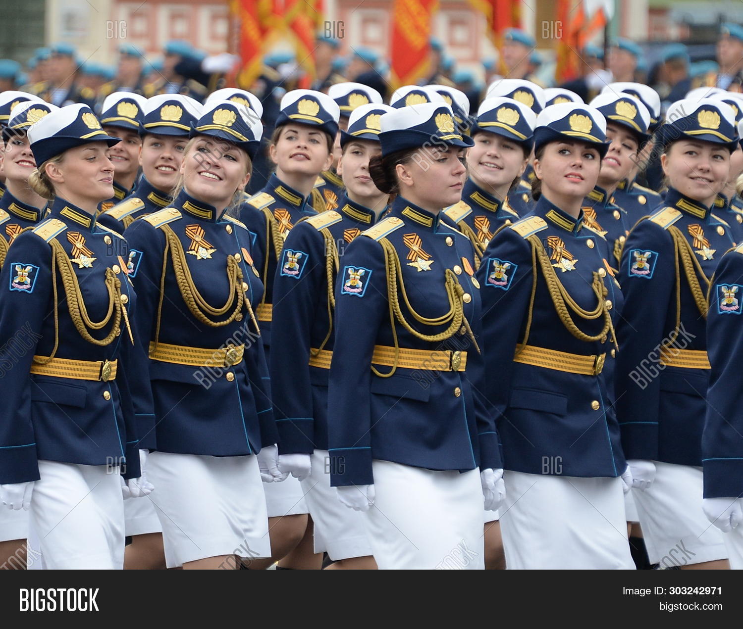 How much do military academy cadets get paid