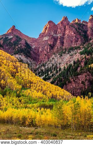 Maroon Bells At Autumn Season In In Aspen Colorado, Usa.