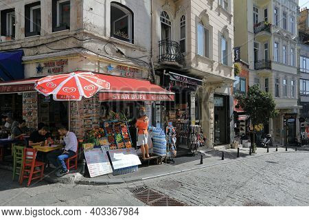 Istanbul, Turkey - October 07, 2020. Outdoor Cafe On The Corner Of The Galip Dede Street. Beyoglu Di