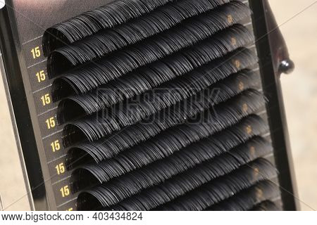 Details Of Blink False Mink Eyelashes Natural Layered