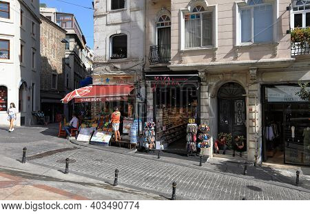 Istanbul, Turkey - October 07, 2020. Galip Dede Street With A Lot Of Shops And Restaurants. Beyoglu 