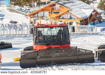 Grandvalira, Andorra: 2021 January 17: Prinoth Snow Groomers  From The Grandvalira Ski Resort In El 
