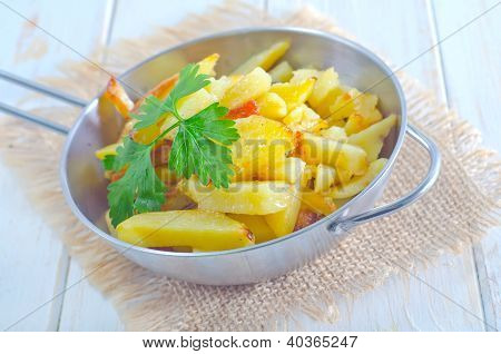 Жареный картофель