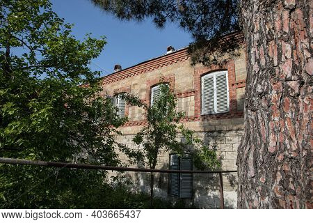 Picture Of Beautiful Village House With Garden. Azerbaijan Village In Summer Time
