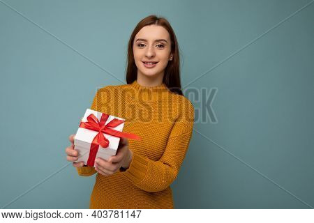 Beautiful Happy Young Brunette Woman Isolated Over Colourful Background Wall Wearing Stylish Casual 
