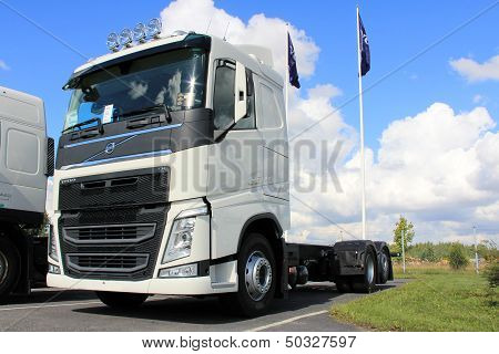 White New Volvo Fh Truck