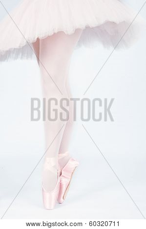 A Ballet Dancer Standing On Toes While Dancing Artistic Conversion
