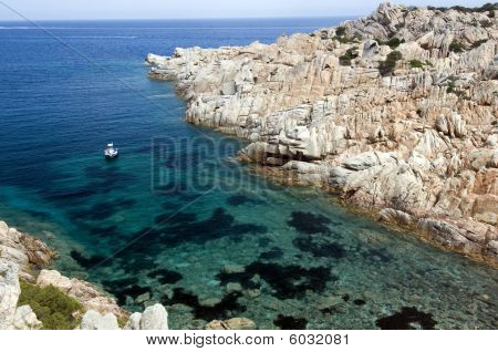 สีฟ้าทะเล Sardinia