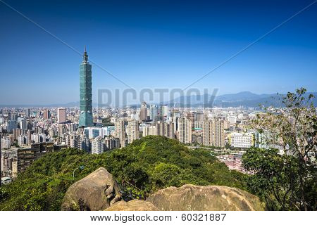 Taipei, Taiwan skyline at daytime.