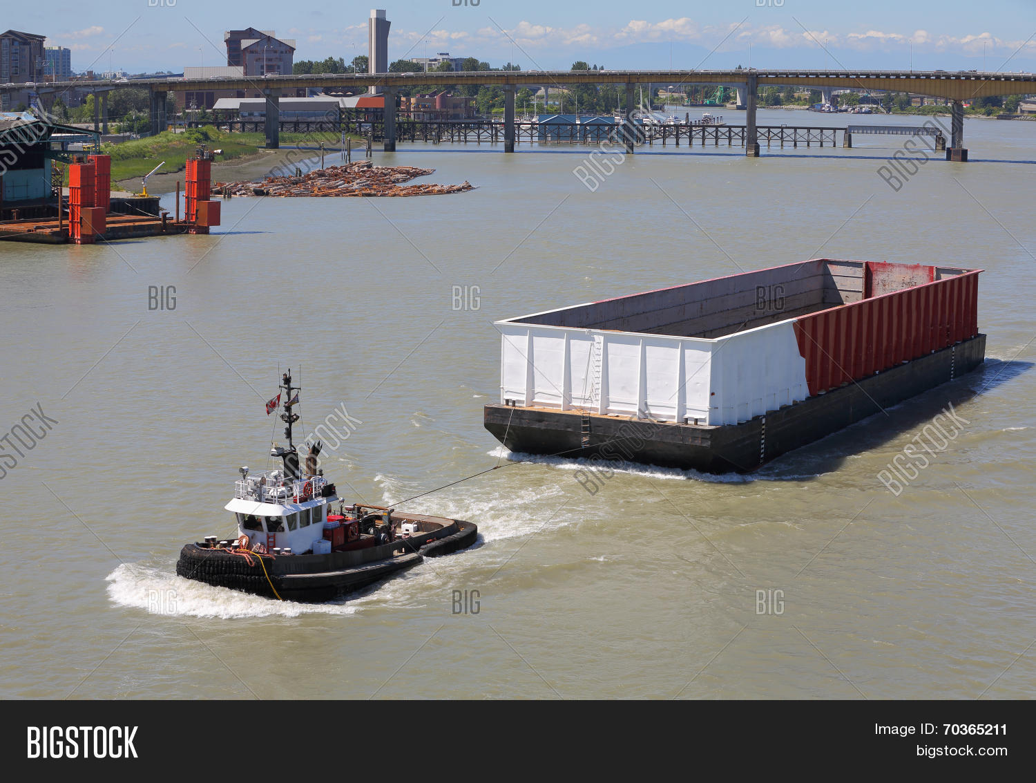 понтон самоходный толкач пст-1. баржа в азовском море. грузоподъемность баржи речной. баржа вечером. буксир тащит баржу.