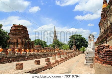 Wat Yai Chaimongkol Ayutdhaya