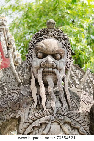 Titan face