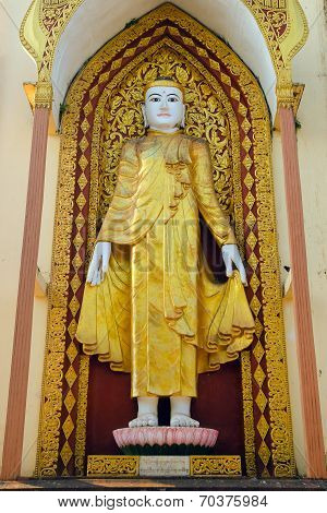Laymyatnar Buddha
