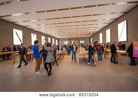 Berlin, Germany - November 12, 2014: Buyers Are Shopping At Kurfuerstendamm Apple Store In Berlin, G