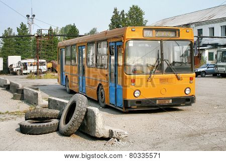 Abandoned Bus