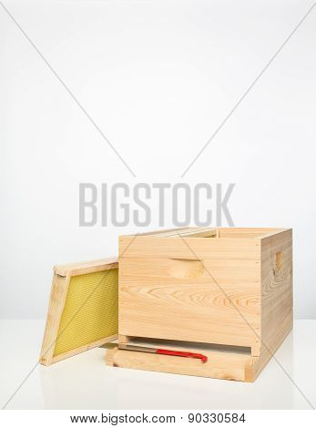Parts Of A Beehive