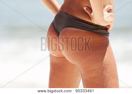 The On the beach as beach theme