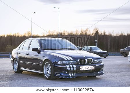 Old-car Bmw M5-series E39