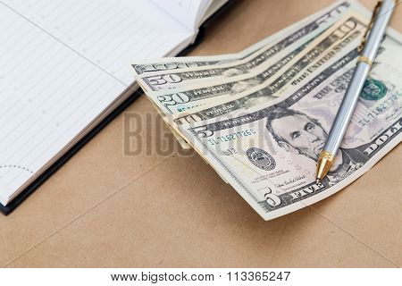 View Bank Notes, Diary And Pen