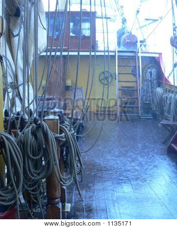 Regn på dæk afgrøde