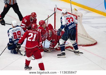 N. Dvurechensky (33) Attack The Gate