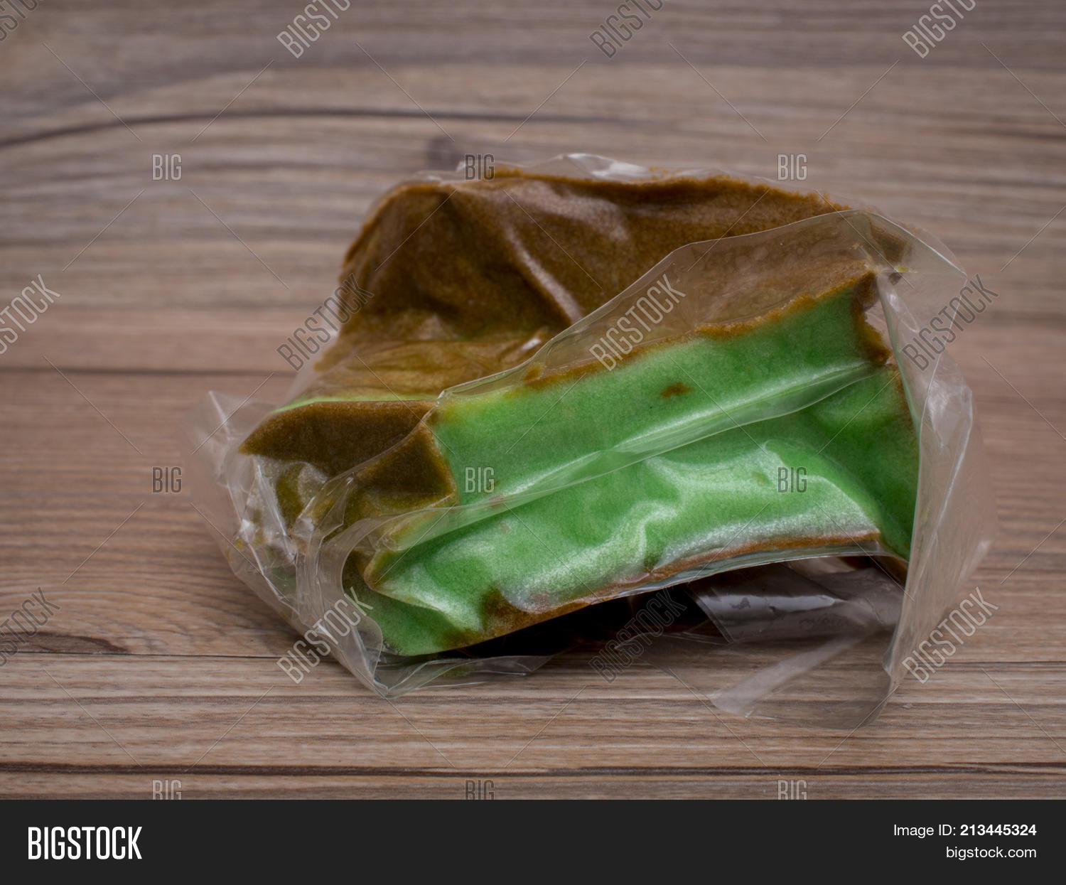 Vacuum Sealed Pandan Image & Photo (Free Trial) Bigstock