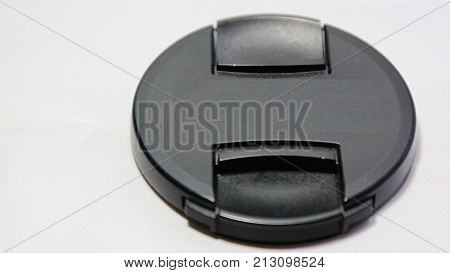 ens cap isolated on white background black color 24-70mm