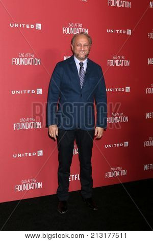 LOS ANGELES - NOV 9:  Scott Krinsky at the SAG-AFTRA Foundation's Patron of the Artists Awards 2017 at Wallis Annenberg Center for the Performing Arts on November 9, 2017 in Beverly Hills, CA