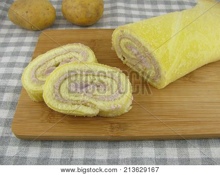 Filled glutenfree biscuit roll from potato flour