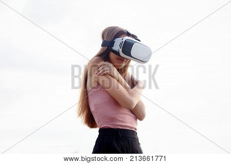 Amazed Young Beautiful Girl Using New Vr Technology