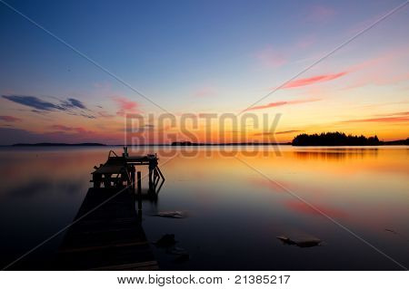Molo sul lago