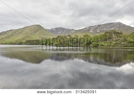Ireland Trip (may 19-29 2019) 
Lake Pollacappul Kylemore Abbey In Connemara, Ireland