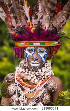 Mount Hagen, Papua New Guinea - August 15, 2018: Tribes At The Mt Hagen Cultural Show In Papua New G