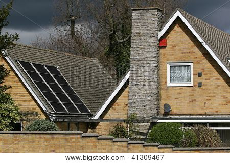 Solar-Warmwasser-Panel-array