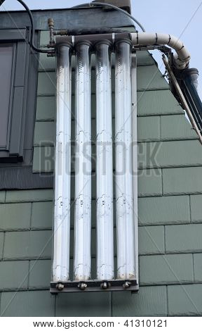 Solar-Warmwasser-Panel-array