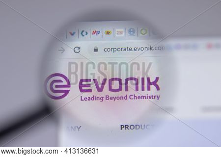 New York, Usa - 18 March 2021: Evonik Industries Company Logo Icon On Website, Illustrative Editoria