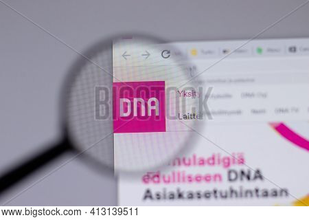 New York, Usa - 18 March 2021: Dna Oyj Company Logo Icon On Website, Illustrative Editorial